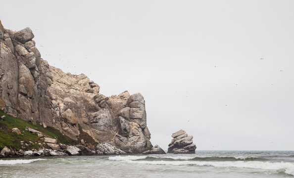 morro rock in california