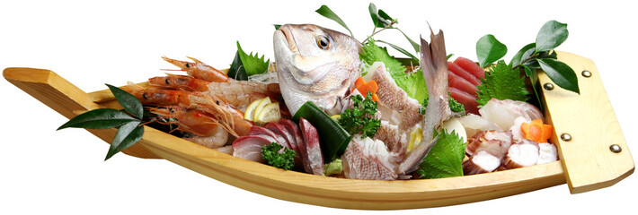 鮮度抜群の鯛やマグロ、海老を贅沢に盛り合わせた「豪華な海鮮舟盛り」。和食店の宴会メニュー紹介やお祝いの席の料理広告、日本食文化を伝えるwebサイトのイメージに最適な高品質素材です。 | Deluxe Sashimi Funamori (Boat-wrapped seafood platter).