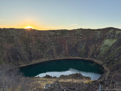 Outono na Islândia – Cores, Vulcões e Paisagens de Fogo e Gelo
