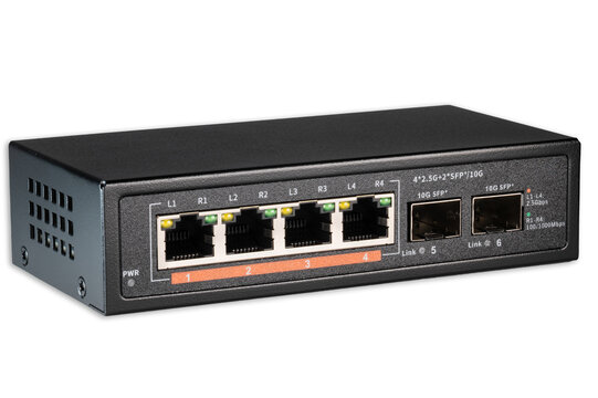 Six-port desktop switch with 4 x RJ45 2.5G and 2 x SFP 10G