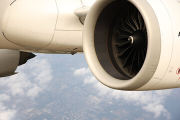Airplane Engine View from the Sky , U&ccedil;ak Motoru &Uuml;zerinden G&ouml;ky&uuml;z&uuml; Manzarası  