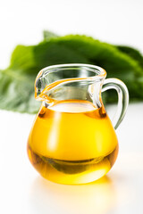 荏胡麻油とエゴマの葉