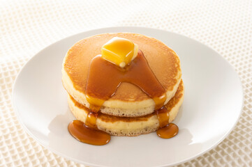積み重ねたホットケーキ