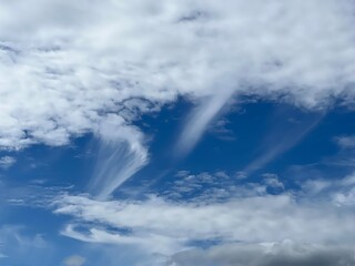 Chmury, niebo. © Maciej G. Szling