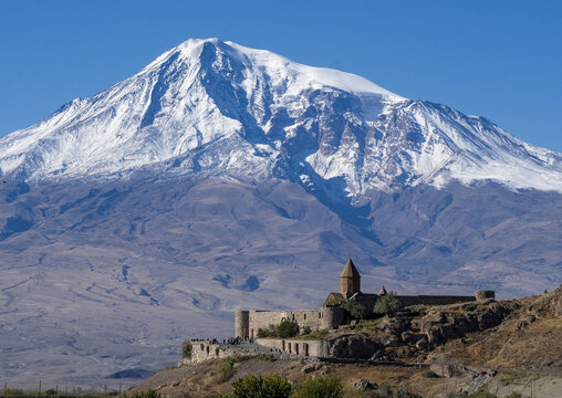 Monastere de Khor Virap devant le mont Ararat