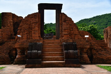 ベトナムのミーソン遺跡