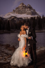 Hochzeitspaar bei den Drei Zinnen