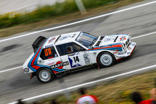 San Marino: 2010 09 01 Rally free event Iconic Martini Lancia Delta S4 Rally Car Speeding on Asphalt