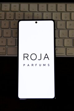 ROJA Parfums - Marca de perfumes de renome mundial, criada pelo perfumista brit&acirc;nico Roja Dove. Reconhecida por suas cria&ccedil;&otilde;es exclusivas e sofisticadas, a ROJA personifica a arte da perfumaria.