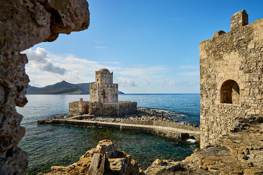 Der Bourtzi (Turm) von Methoni Castle, Griechenland, Peloponnes. 
