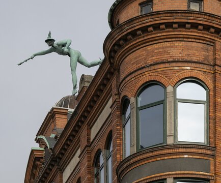 Former Varehuset department stores' Trade fairs with Hermes statue by Julius Schultz, Copenhagen, Denmark
