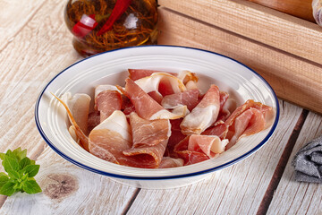 Cured parma pork meat slices