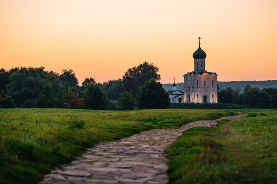 The path leading to the Church of the Intercession on the Nerl River at dawn