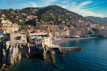 Il paese di Camogli - Vacanze in Liguria, Italia