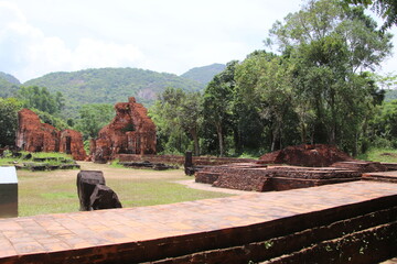ベトナムの世界遺産ミーソン遺跡