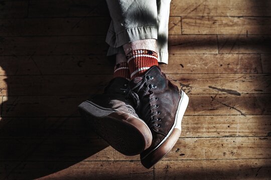 Aesthetic black sneakers, street fashion