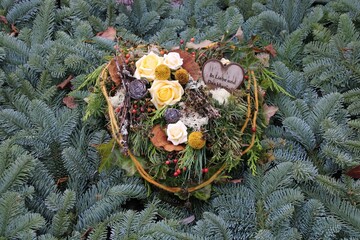 grabschmuck naturmaterial