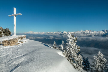 L' hiver en montagne , massif de la Chartreuse , Aulp du Seuil , Col de Marcieu , Isère , France