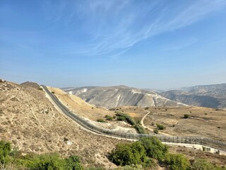 road to the mountains