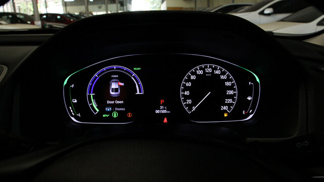 Car miles or speedometer scoring with icon and number of car on dashboard. transportation concept.