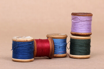 Old sewing accessories and colored ropes