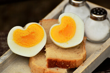 fried egg on toast