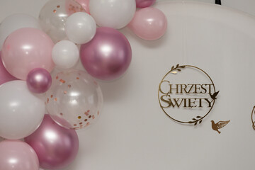 girlanda balonowa na chrzest święty