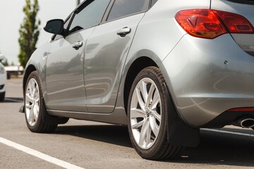 Car headlight, car auto dealing elements