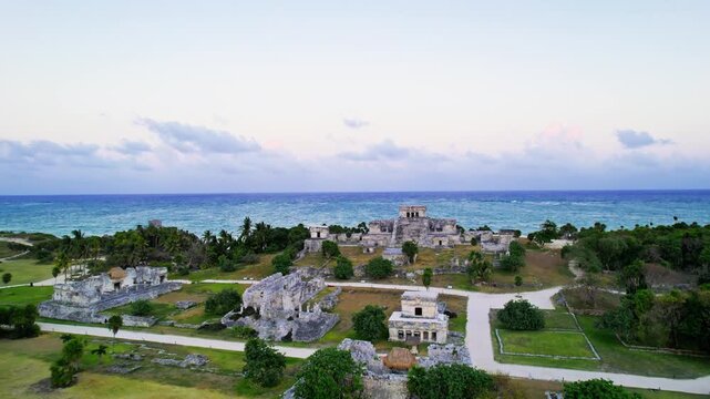 Ruinas Arqueologicas Tulum Mexico