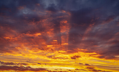 Obraz premium View on evening sky during sunset in Warsaw, Poland