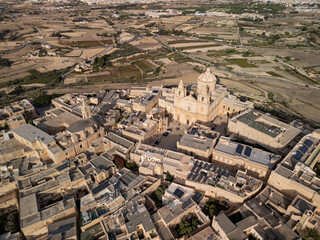 Obraz premium Mdina Old Town in Malta - drone aerial view
