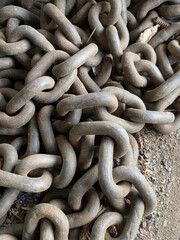 a pile of rusty chain
