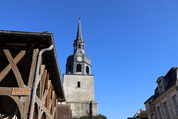 Clocher de l'&eacute;glise, ville de Bar sur Aube, d&eacute;partement de l'Aube, France