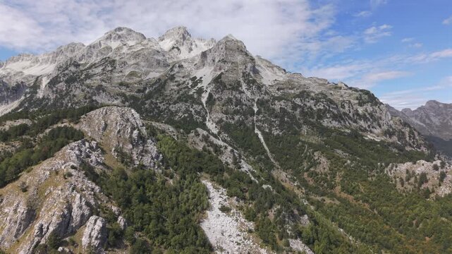 Fly with me along the Albanian mountain scene during Summer and early Autumn season and develop the new Balkan hike trails