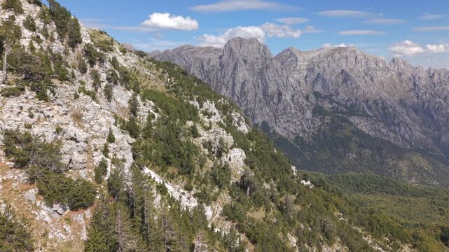 Fly with me along the Albanian mountain scene during Summer and early Autumn season and develop the new Balkan hike trails