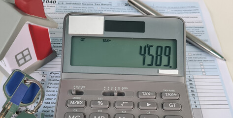 Calculator Showing 4589 on Tax Form