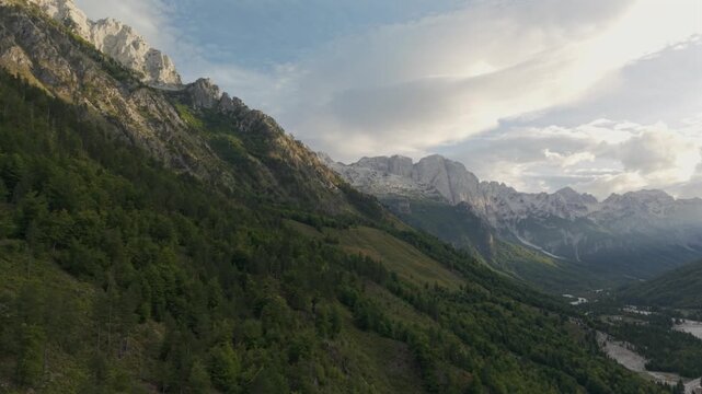 Fly with me along the Albanian mountain scene during Summer and early Autumn season and develop the new Balkan hike trails