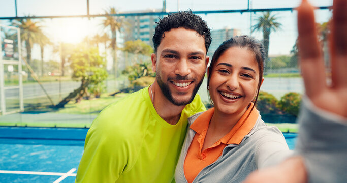 Portrait, athlete and couple with selfie on padel court for photography, fitness and match practice. Smile, people and love with social media post, tennis training and capture memory for competition