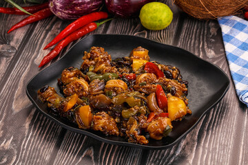 Squid with vegetables in oyser sauce