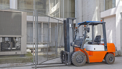 Three Ton Heavy Lifting Diesel Powered Industrial Forklift Truck