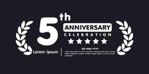 5th years anniversary celebration emblem. white anniversary award logo isolated with laurel wreath on black background. vector illustration template design for web banner