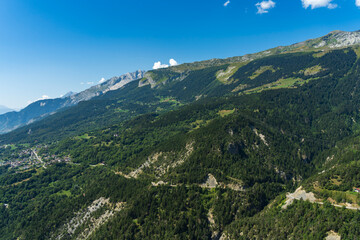 Vue sur les montagnes suisses