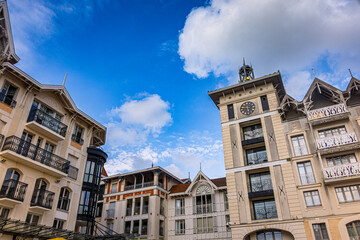 Dans les rues de la station balnéaire d’Arcachon en France