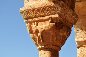Obraz premium iglesia de san miguel arcangel en Andaluz. Soria.España