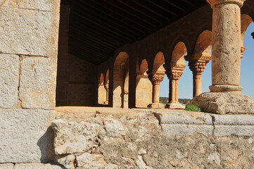 Naklejka premium iglesia de san miguel arcangel en Andaluz. Soria.España