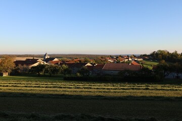 Vue d'ensemble du village, village de Colombey les Deux Eglises, d&eacute;partement de la Haute Marne, France