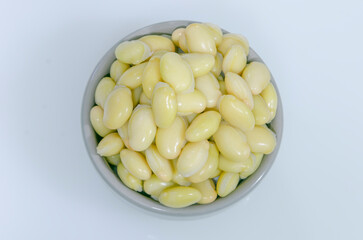 Pigeon Peas: Explore the authentic taste of Caribbean cuisine with versatile pigeon peas. Enjoy these protein-rich, low-fat legumes in a variety of dishes.