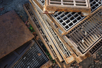 交換された鉄の排水溝