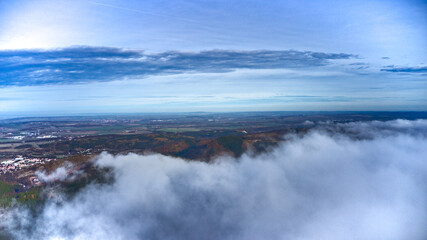 Inselsberg im Nebel. 