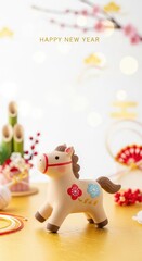 Fototapeta premium スマホ用 午年年賀状背景、白金背景に門松や梅の装飾 